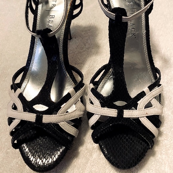 White House Black Market Shoes - Almost Brand New - Super Gorgeous Heels by WHITE HOUSE / BLACK MARKET - box 18